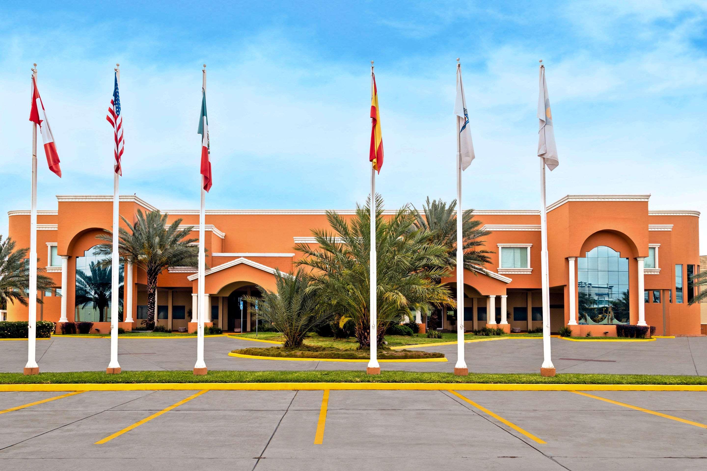 Hotel Comfort Inn Monterrey Norte San Nicolás de los Garzas Exterior foto