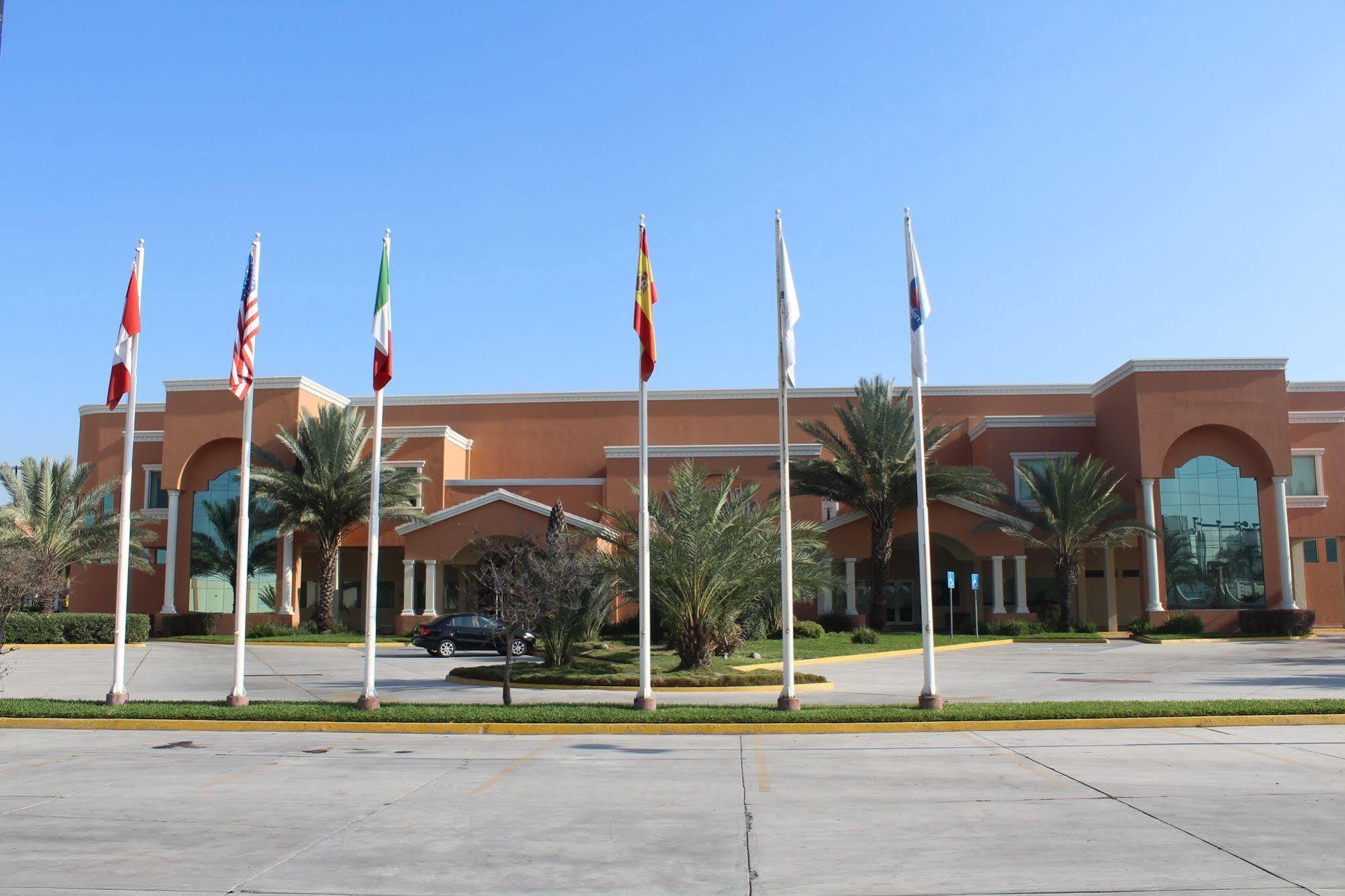 Hotel Comfort Inn Monterrey Norte San Nicolás de los Garzas Exterior foto